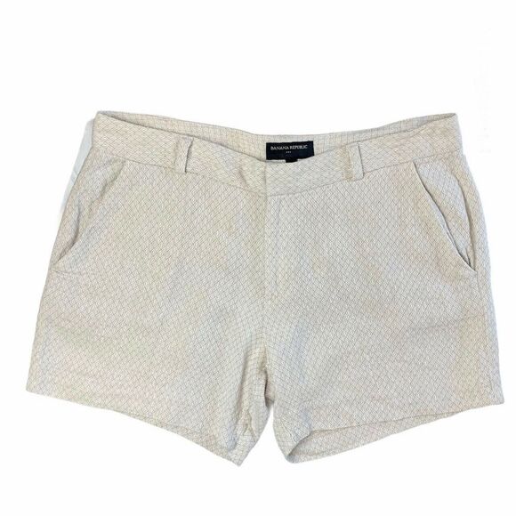 Banana Republic Pants - Banana Republic Flax Tailored Shorts Size 8 Women's‎